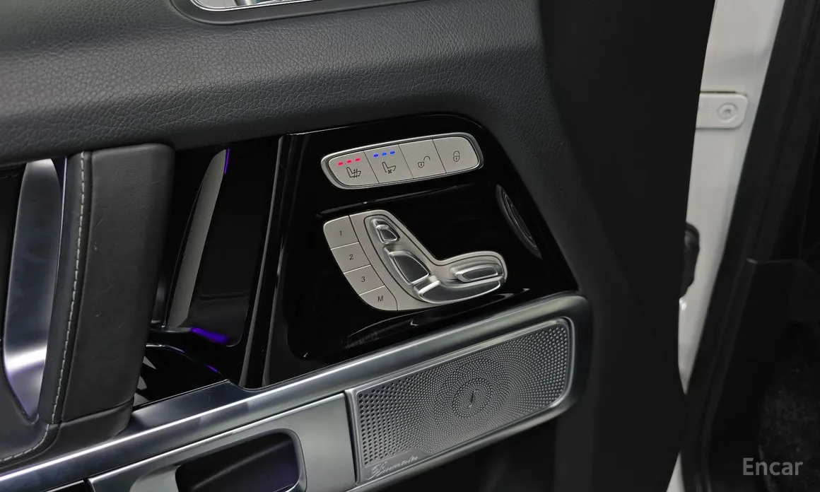 Фото 17 - Mercedes-Benz G-Class