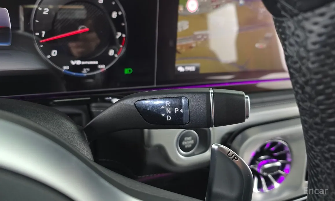 Фото 9 - Mercedes-Benz G-Class