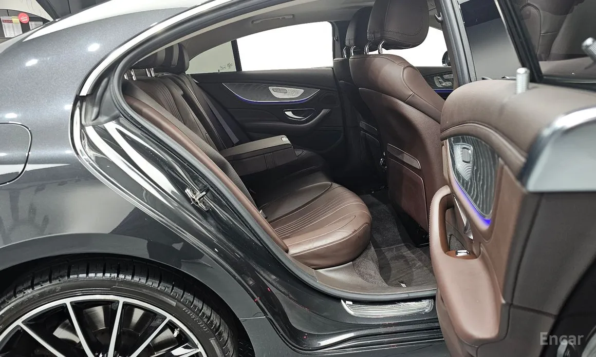 Фото 12 - Mercedes-Benz CLS-Class