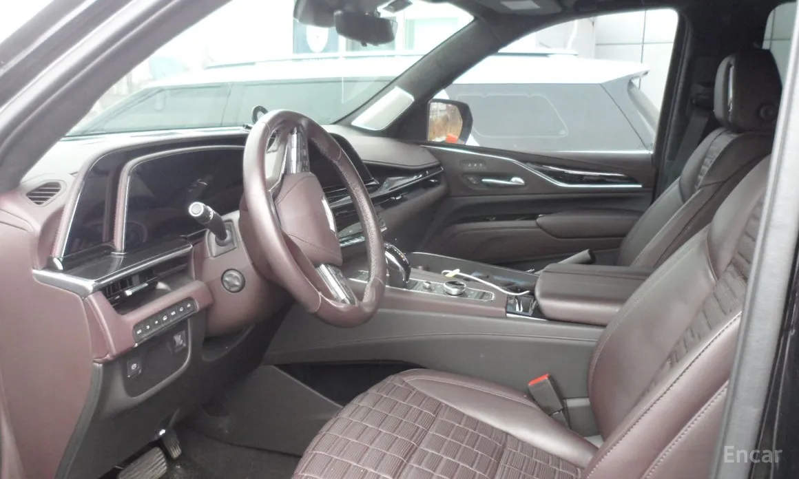 Фото 7 - Cadillac Escalade