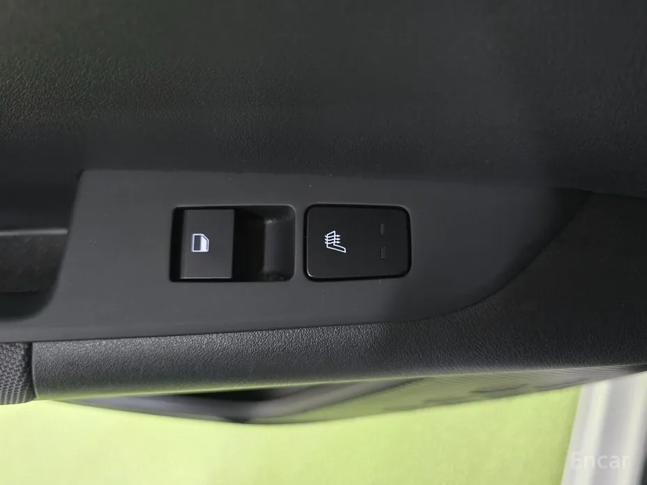 Фото 17 - Kia Niro