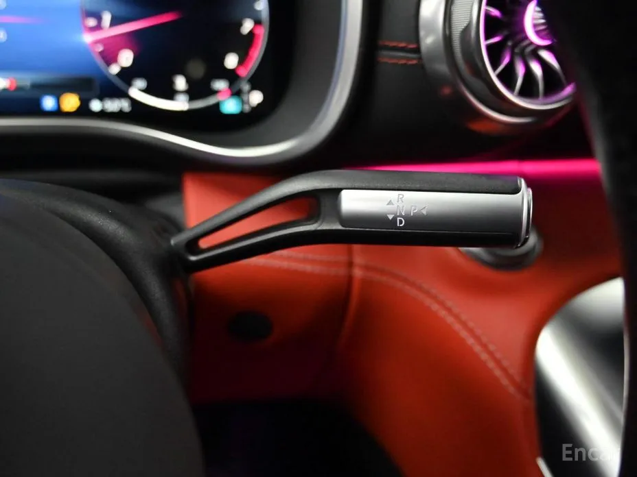 Фото 9 - Mercedes-Benz SL-Class