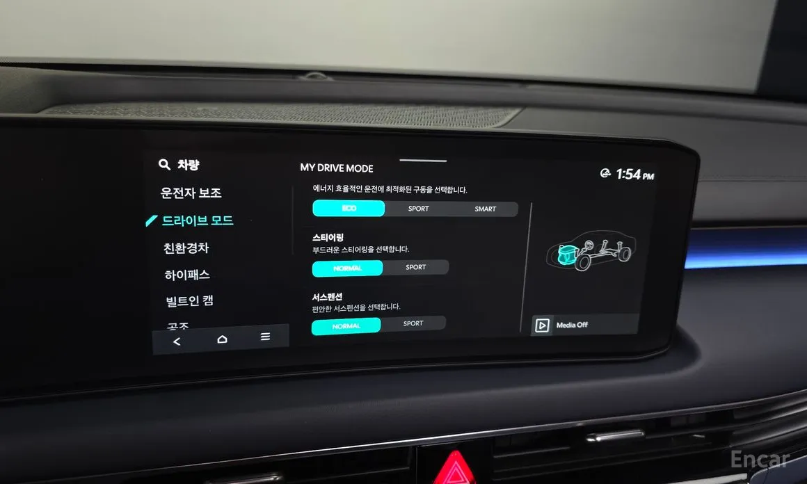 Фото 16 - Kia K8