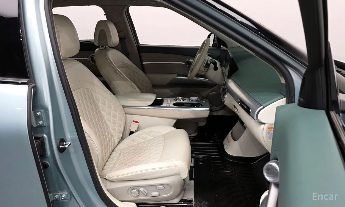 Фото 11 - Genesis GV60