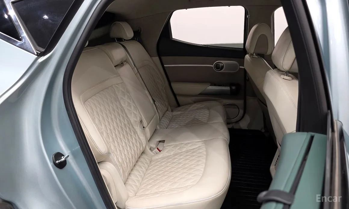 Фото 12 - Genesis GV60