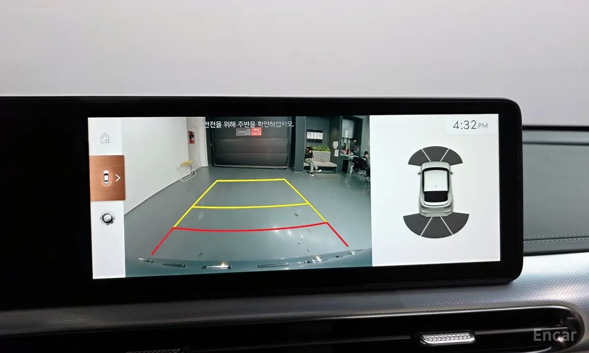 Фото 15 - Genesis GV60