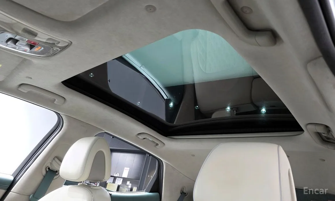 Фото 19 - Genesis GV60