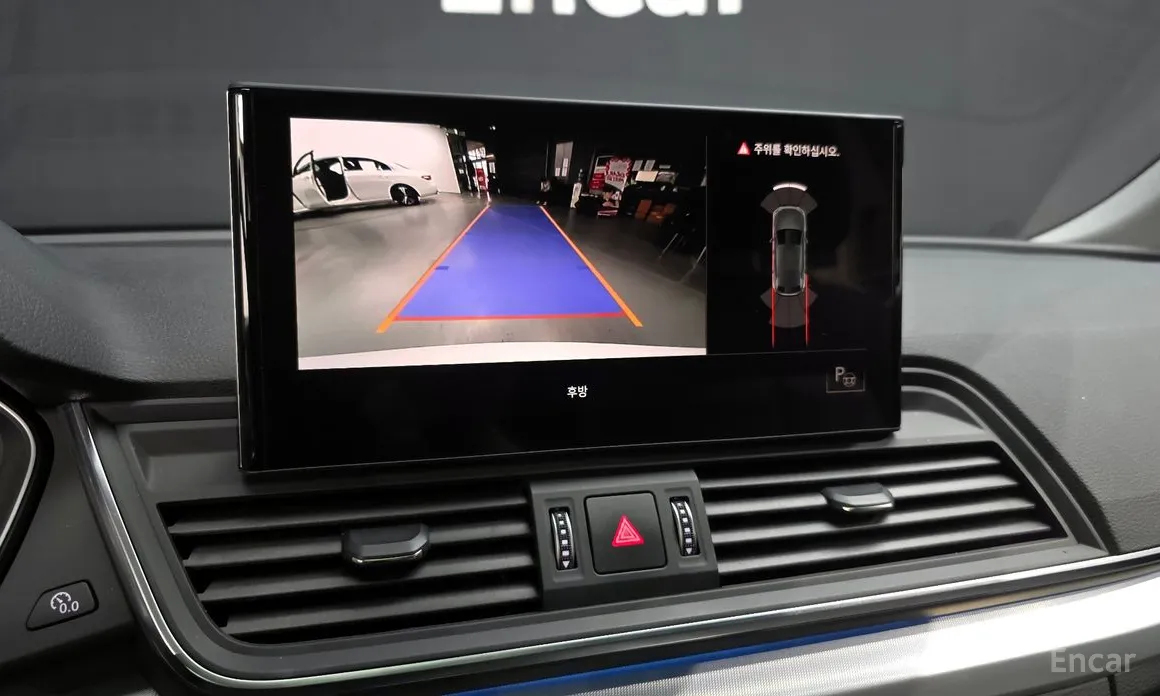 Фото 15 - Audi Q5