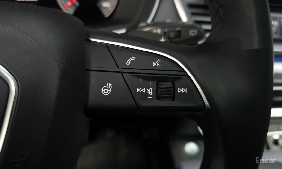 Фото 18 - Audi Q5