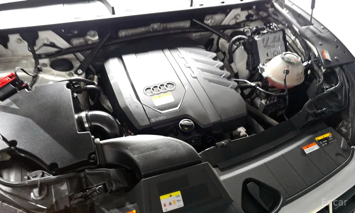 Фото 6 - Audi Q5