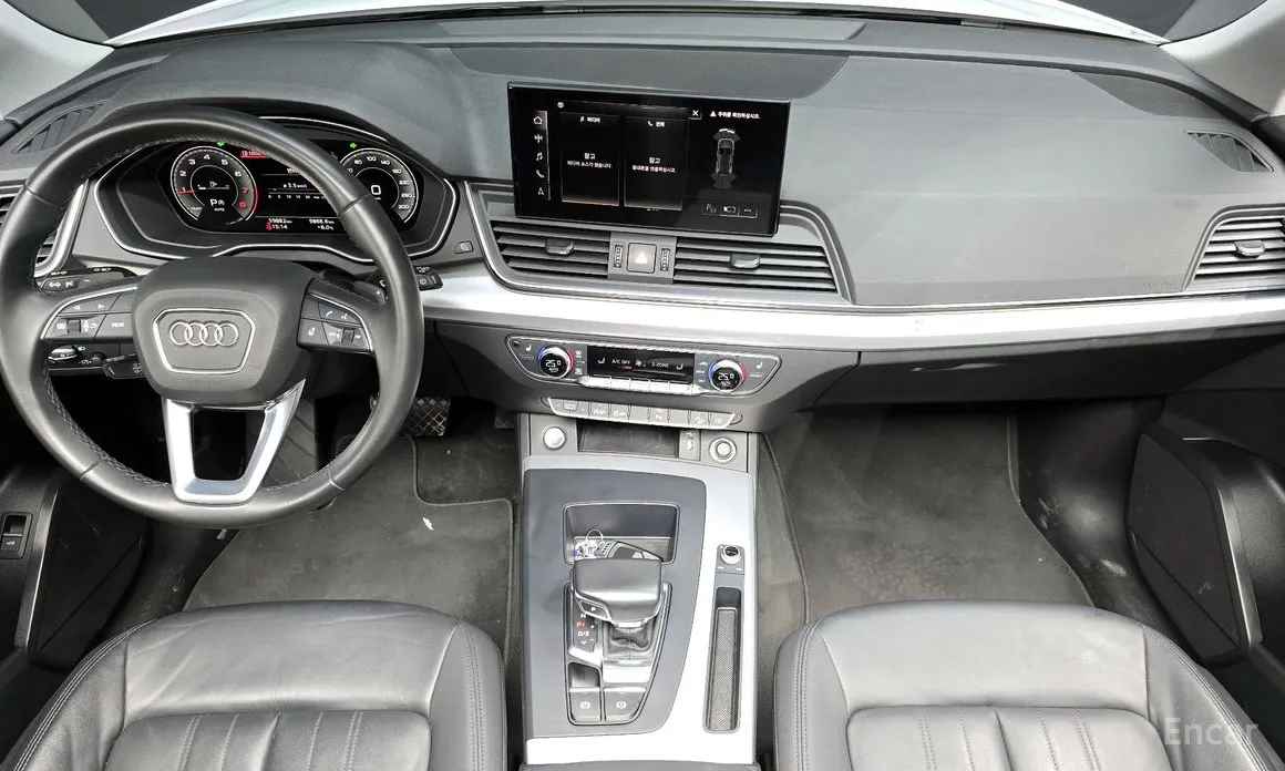 Фото 7 - Audi Q5