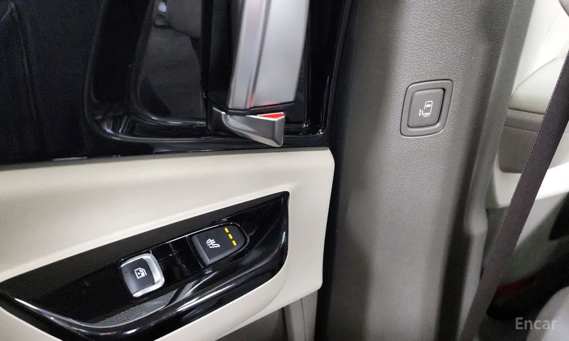 Фото 19 - Kia Carnival