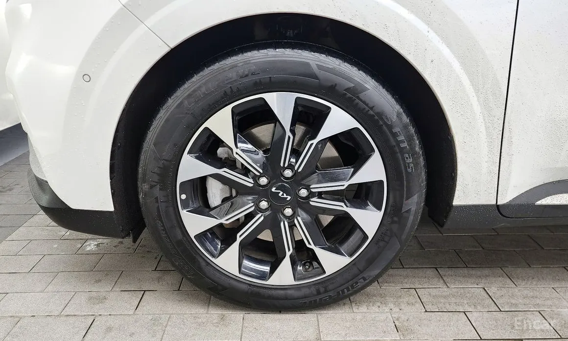 Фото 5 - Kia Carnival