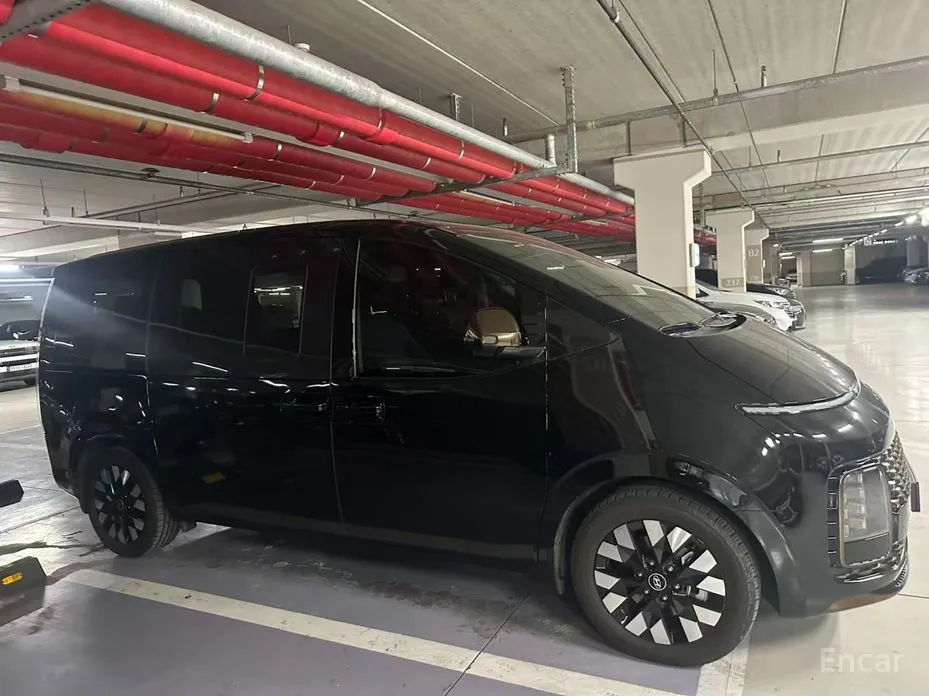 Фото 12 - Hyundai Staria