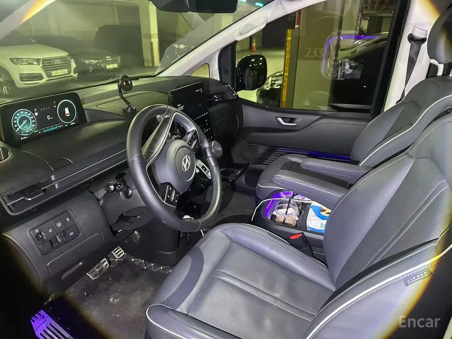 Фото 7 - Hyundai Staria