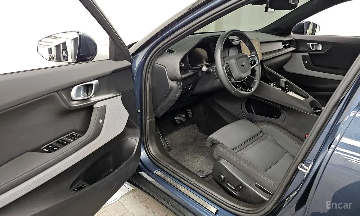 Фото 10 - Polestar 2