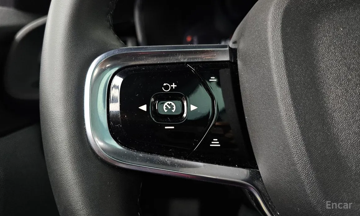 Фото 17 - Polestar 2