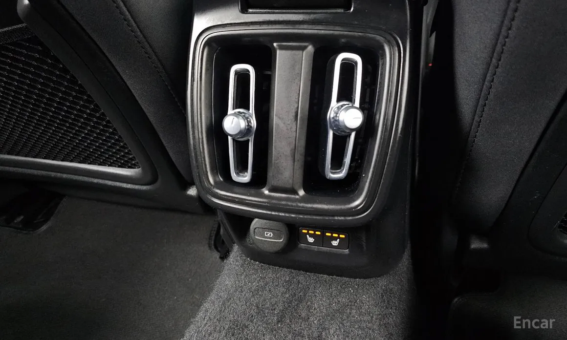 Фото 19 - Polestar 2