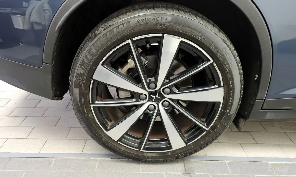 Фото 5 - Polestar 2