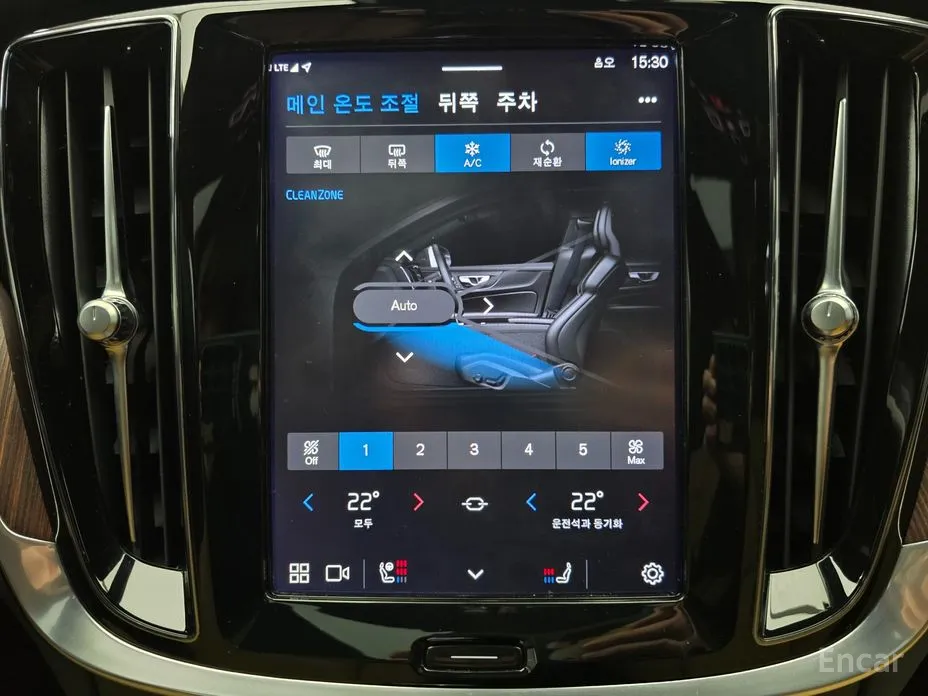 Фото 17 - Volvo S60