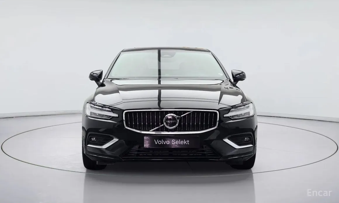 Фото 2 - Volvo S60