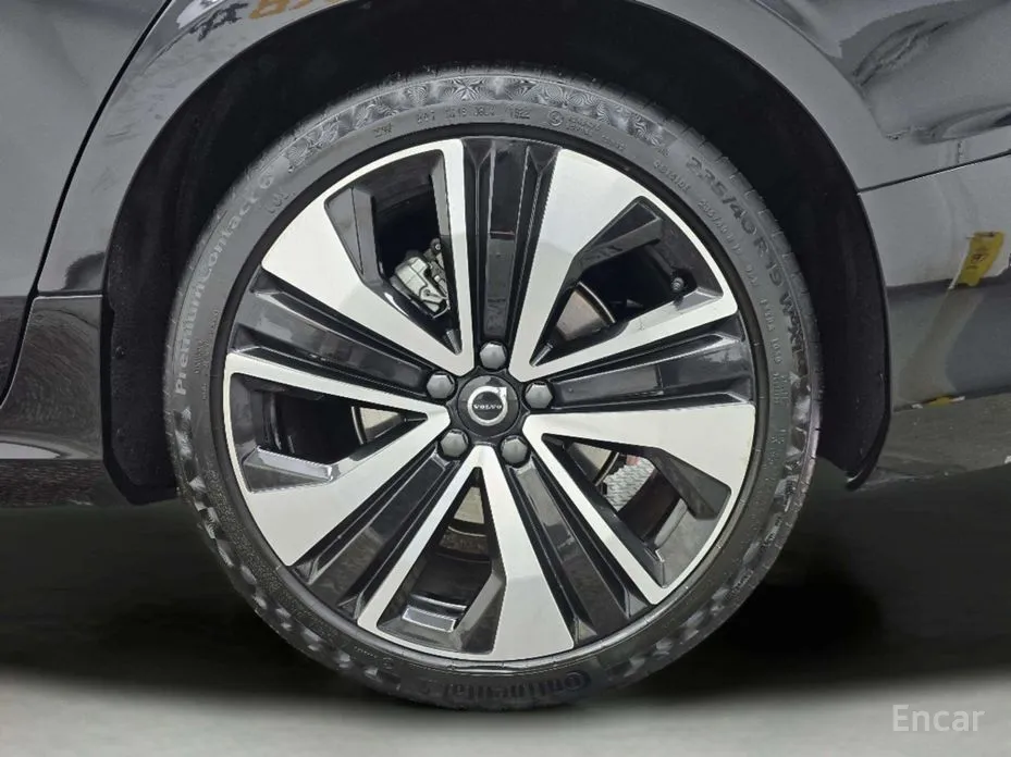 Фото 6 - Volvo S60