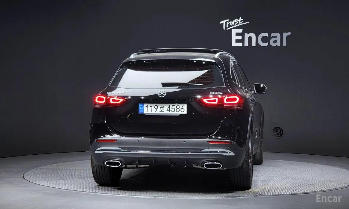 Mercedes-Benz GLA-Class 2020 GLA250 4MATIC