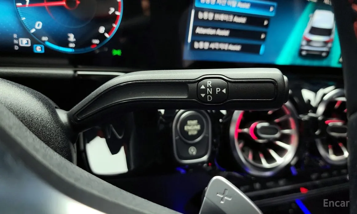 Mercedes-Benz GLA-Class 2020 GLA250 4MATIC