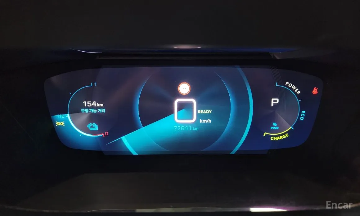 Фото 8 - Peugeot 208