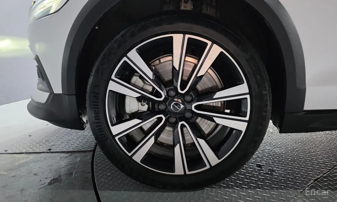 Фото 5 - Volvo V60