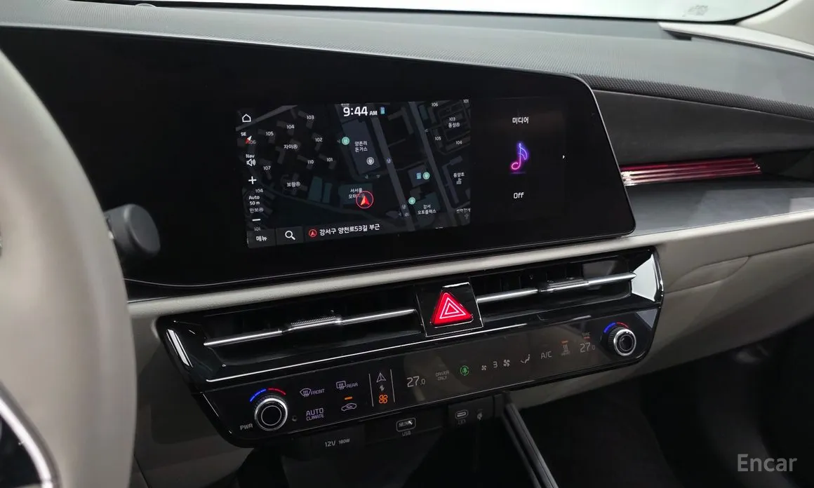 Фото 15 - Kia Niro