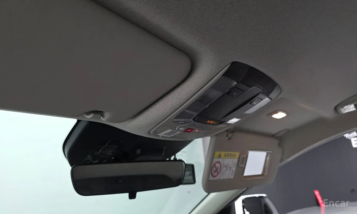 Фото 19 - Kia Niro