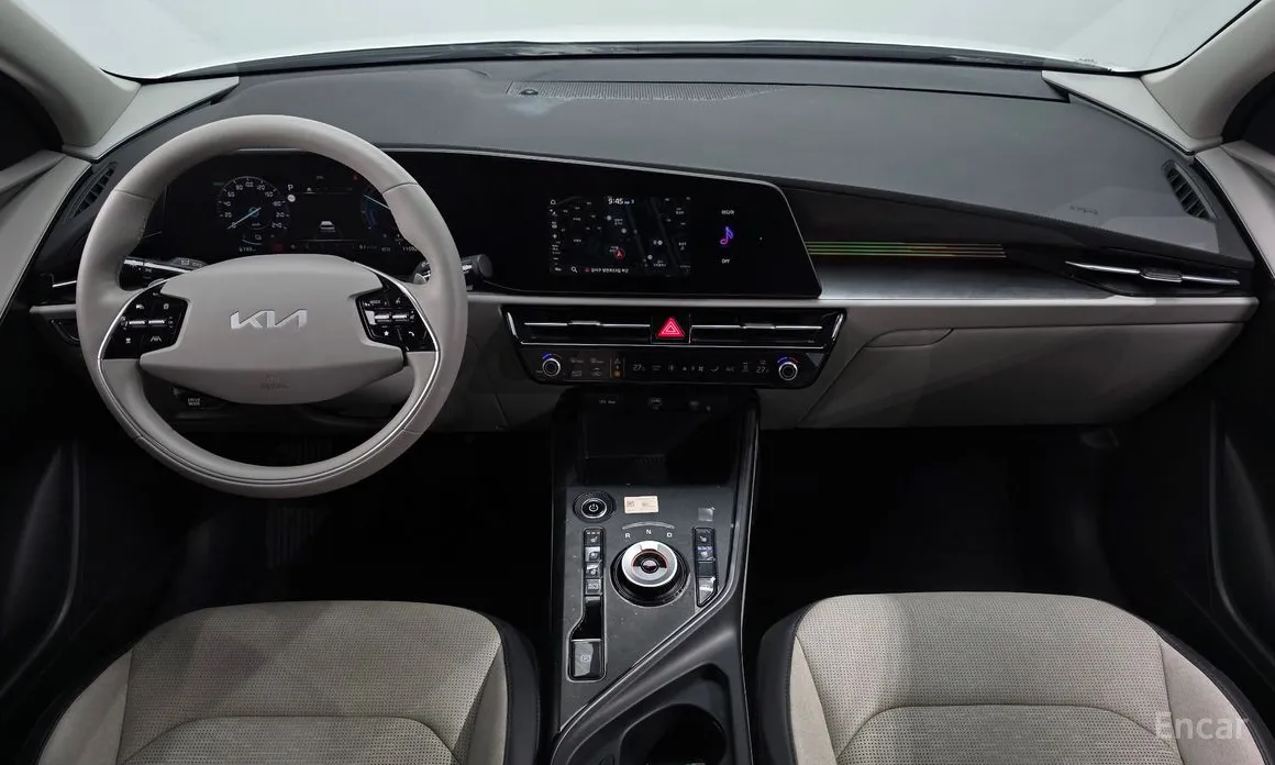 Фото 7 - Kia Niro