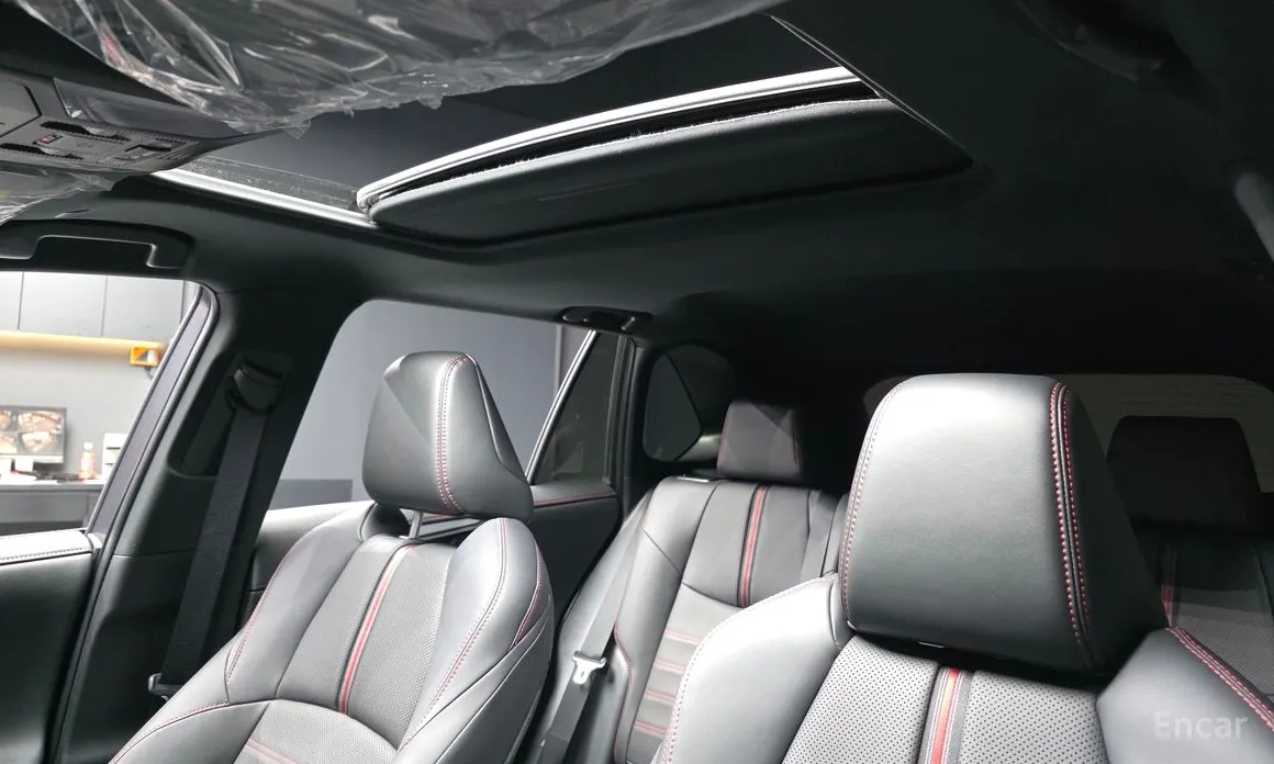 Фото 19 - Toyota RAV4