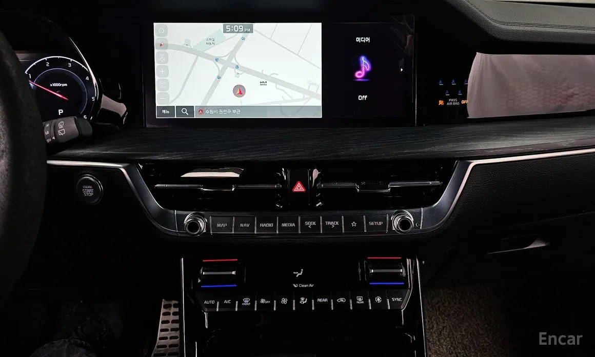 Фото 14 - Kia Mohave