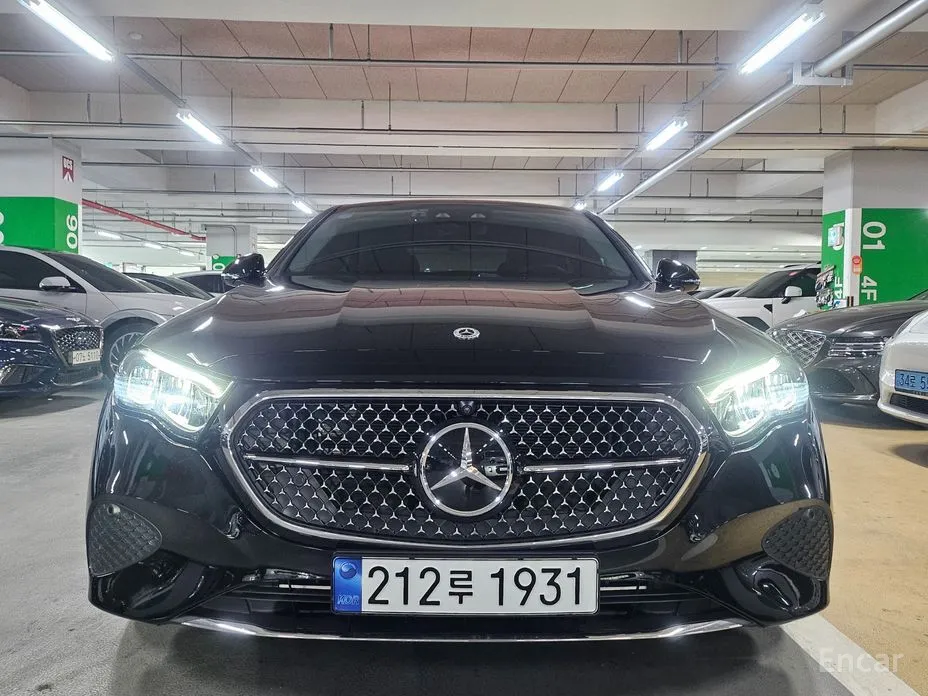 Фото 1 - Mercedes-Benz E-Class