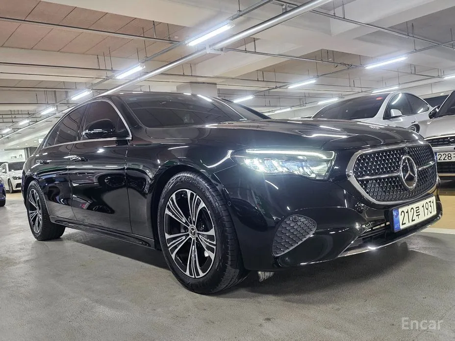 Фото 2 - Mercedes-Benz E-Class