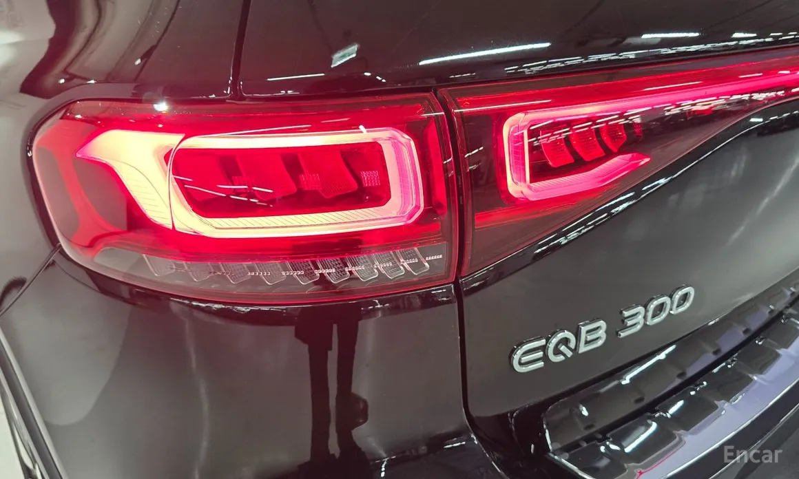 Фото 13 - Mercedes-Benz EQB