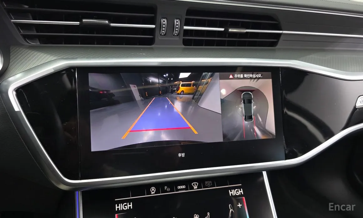 Фото 15 - Audi A6