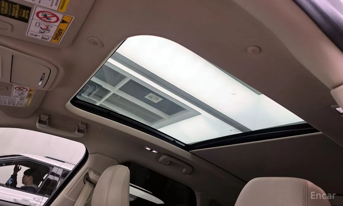 Фото 18 - Lincoln Corsair