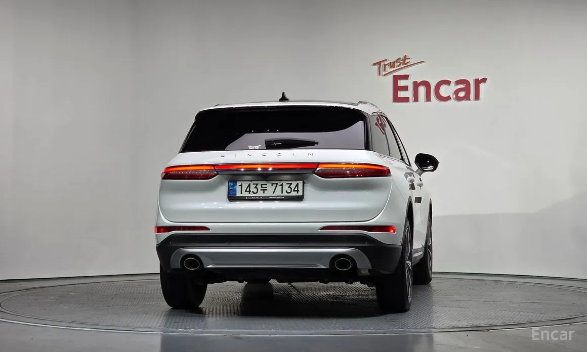 Фото 4 - Lincoln Corsair