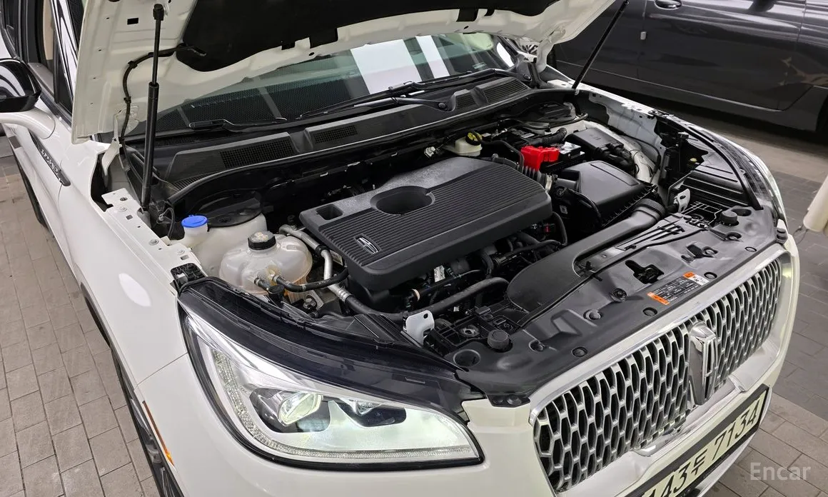 Фото 6 - Lincoln Corsair