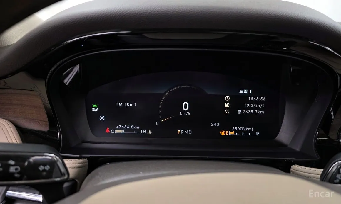 Фото 8 - Lincoln Corsair