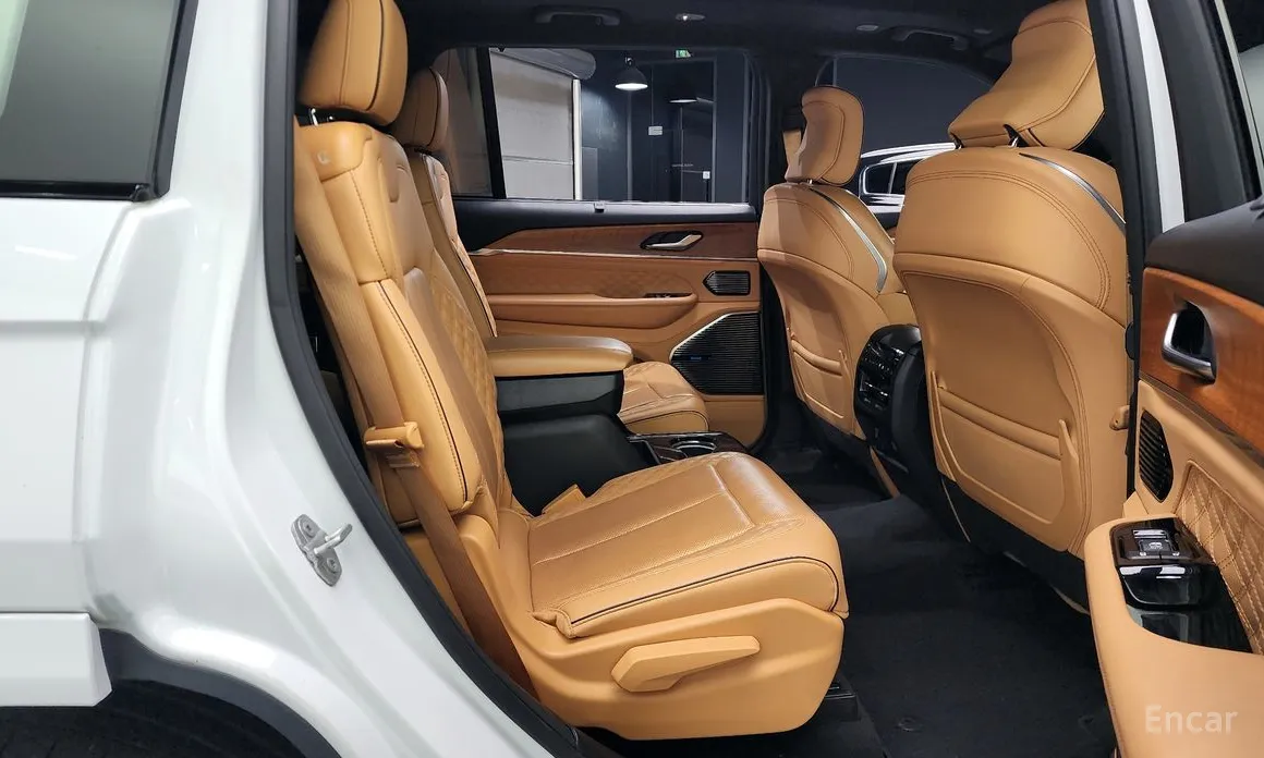 Фото 12 - Jeep Cherokee