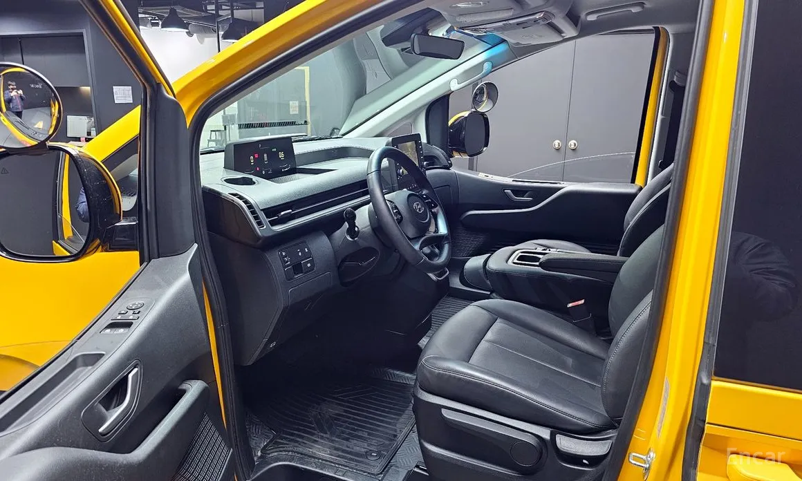 Фото 10 - Hyundai Staria