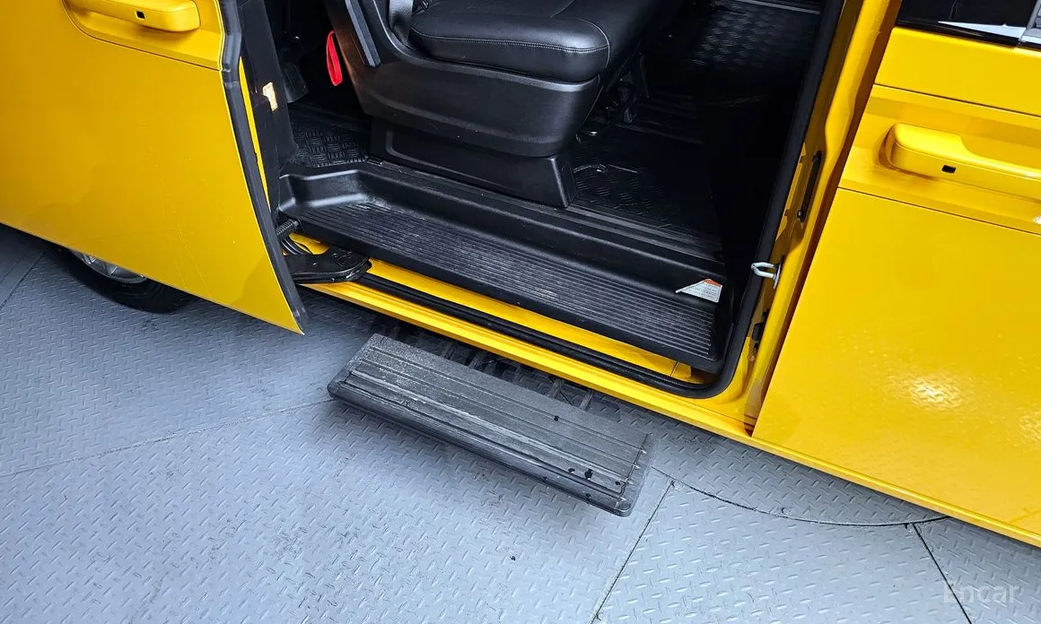 Фото 19 - Hyundai Staria