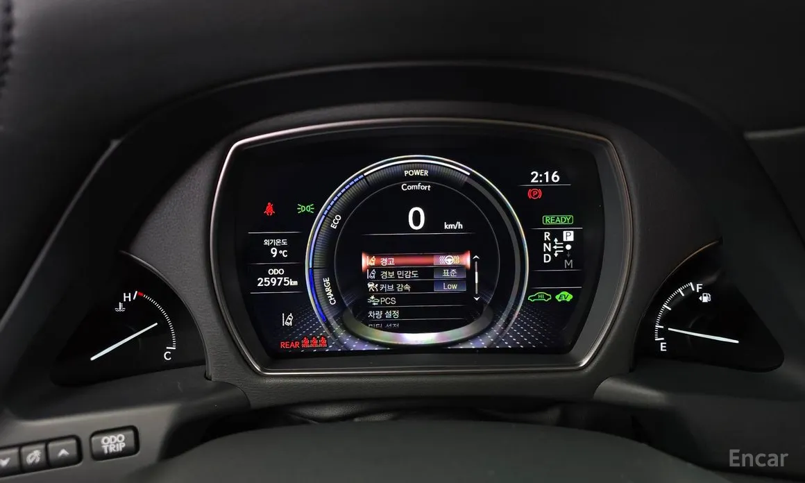 Фото 8 - Lexus LS