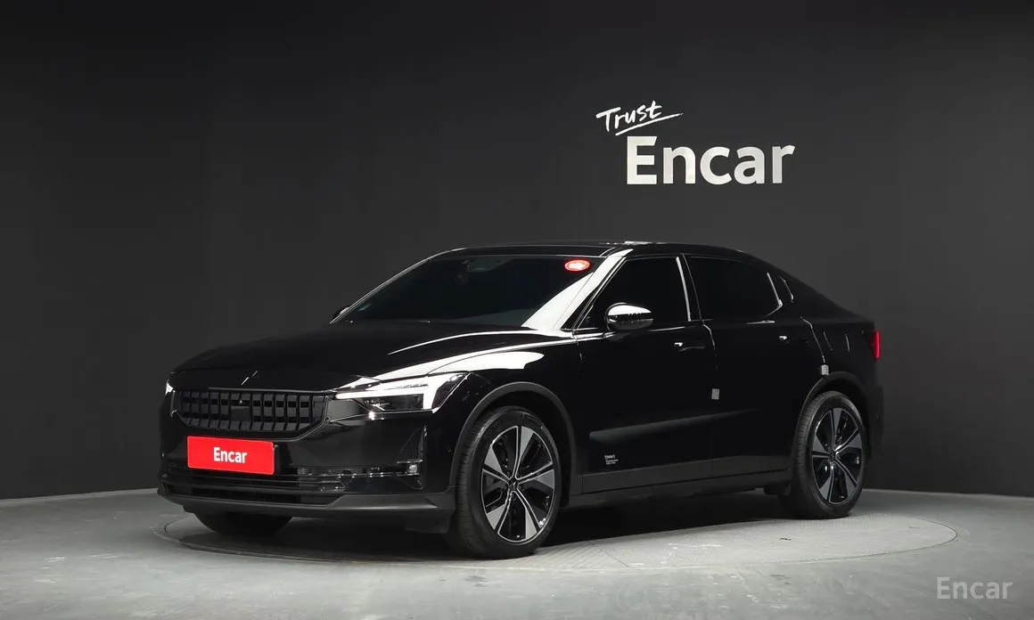 Фото 1 - Polestar 2