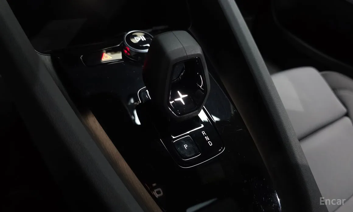 Фото 9 - Polestar 2