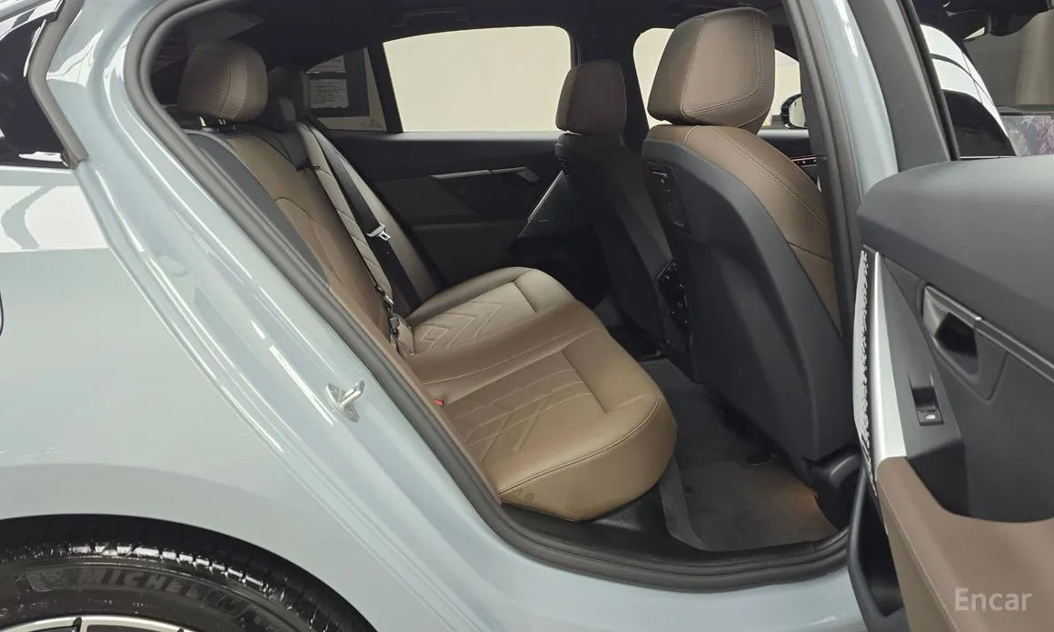 Фото 12 - BMW 5 Series